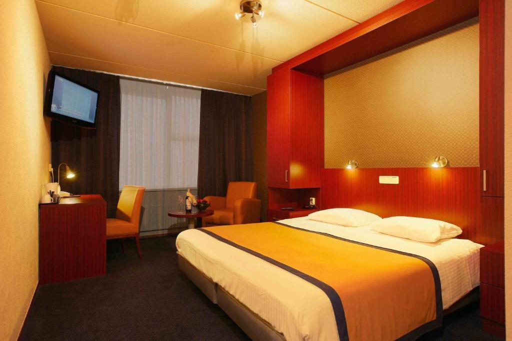 Hotel Parkzicht Veendam Habitación foto